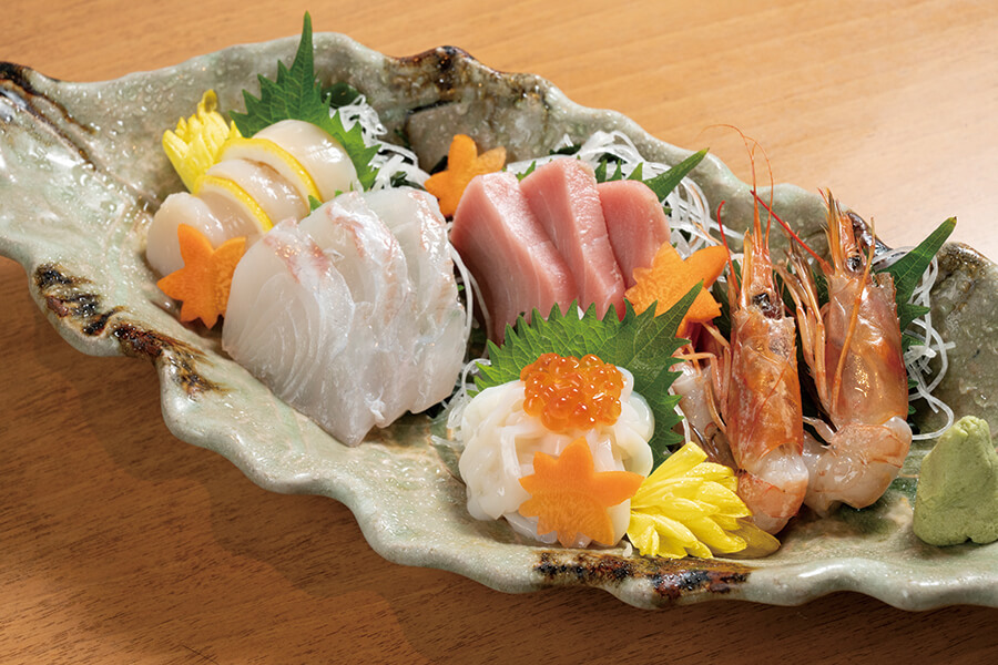 写真：個室居酒屋 花ぜん 東口別邸　お刺身“5種”盛り合わせ